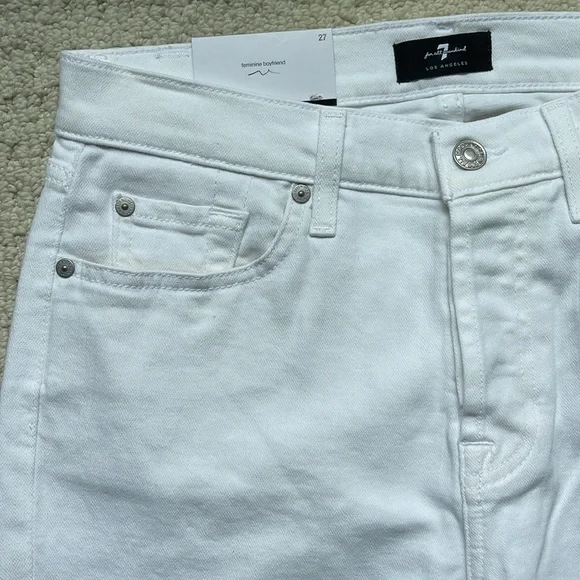 SOLD7 For All Mankind NWT Josefina Feminine Boyfriend Jeans in White Size 27 NEW - Picture 3 of 16